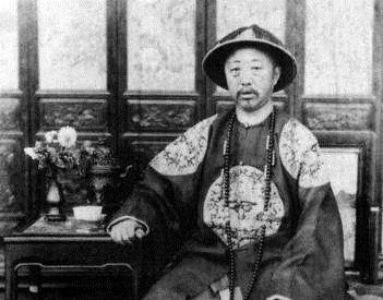 清朝八大铁帽子王, 他是其中一支的始祖,