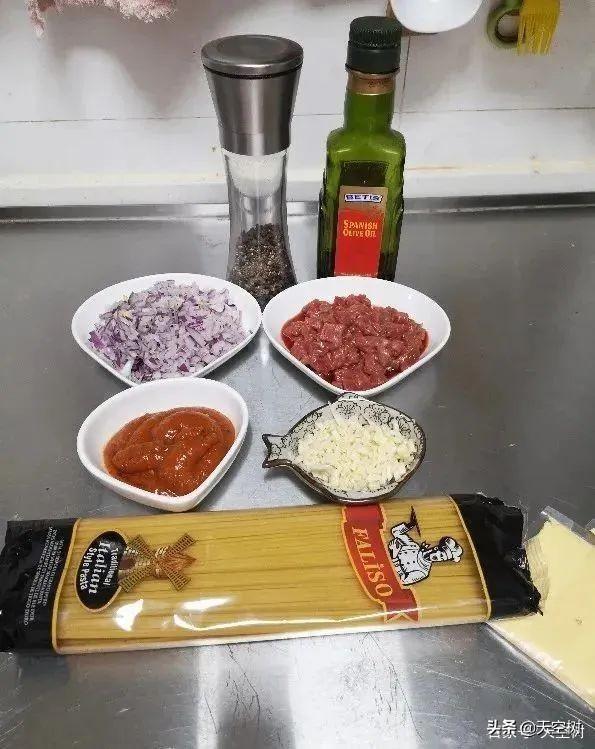 这么快就能准备好全家人一周的饭！看这三位妈妈的高效“备餐法”