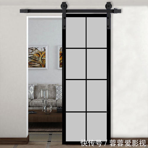 生活质量|有钱人厨房不装推拉门了,装这种门更省钱实用,后悔我家装早了