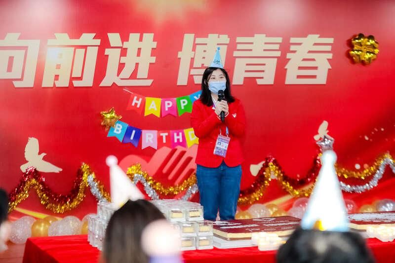 上海市委|103名“小叶子”的“生日趴”办到进博会