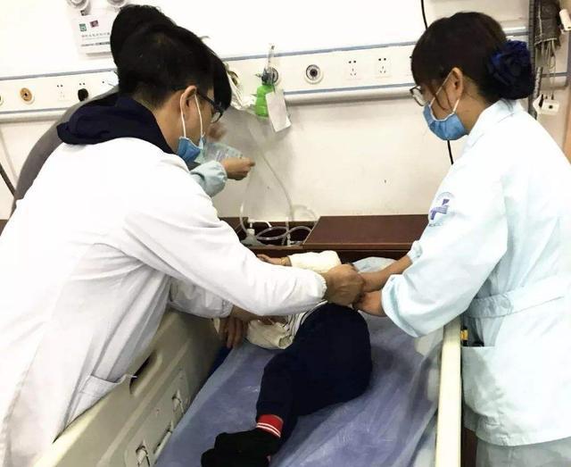 蝇虫|奶瓶洗不对相当于给孩子吃“毒奶”宝妈要注意,这3种错误方式