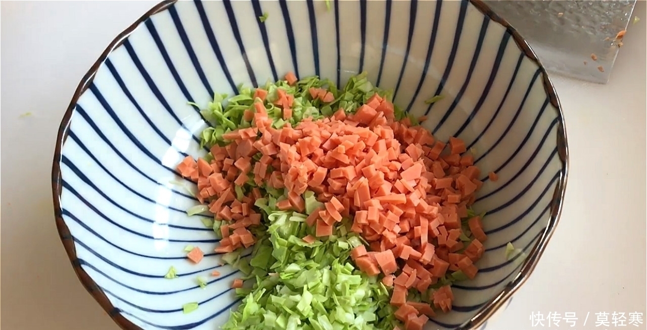 营养|没有时间做早餐的看过来,不放一滴油,十分钟搞定,营养又好吃