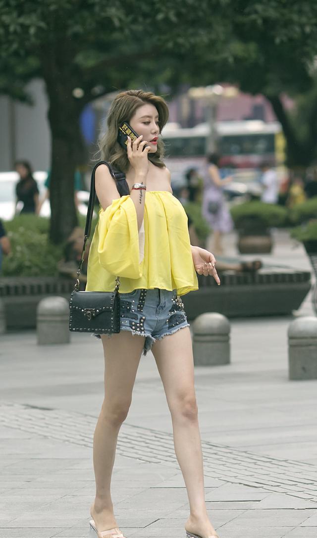 搭配春装鞋子怎么选? 清凉舒适又好看的凉鞋, 让你美出新高度