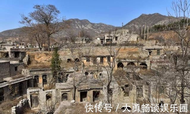 老槐树|河北一古村迅速走红，明清古建别具一格，还被称为河北版乔家大院