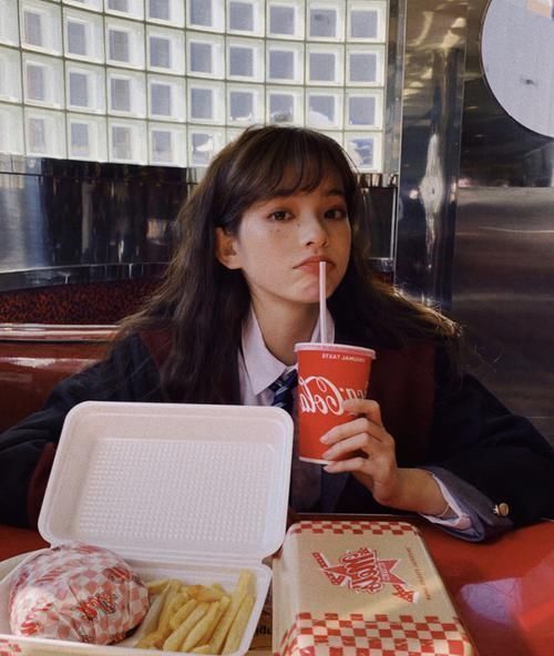 颜值|女生不改掉这8个坏习惯,永远谈不上有气质,中一个都不行