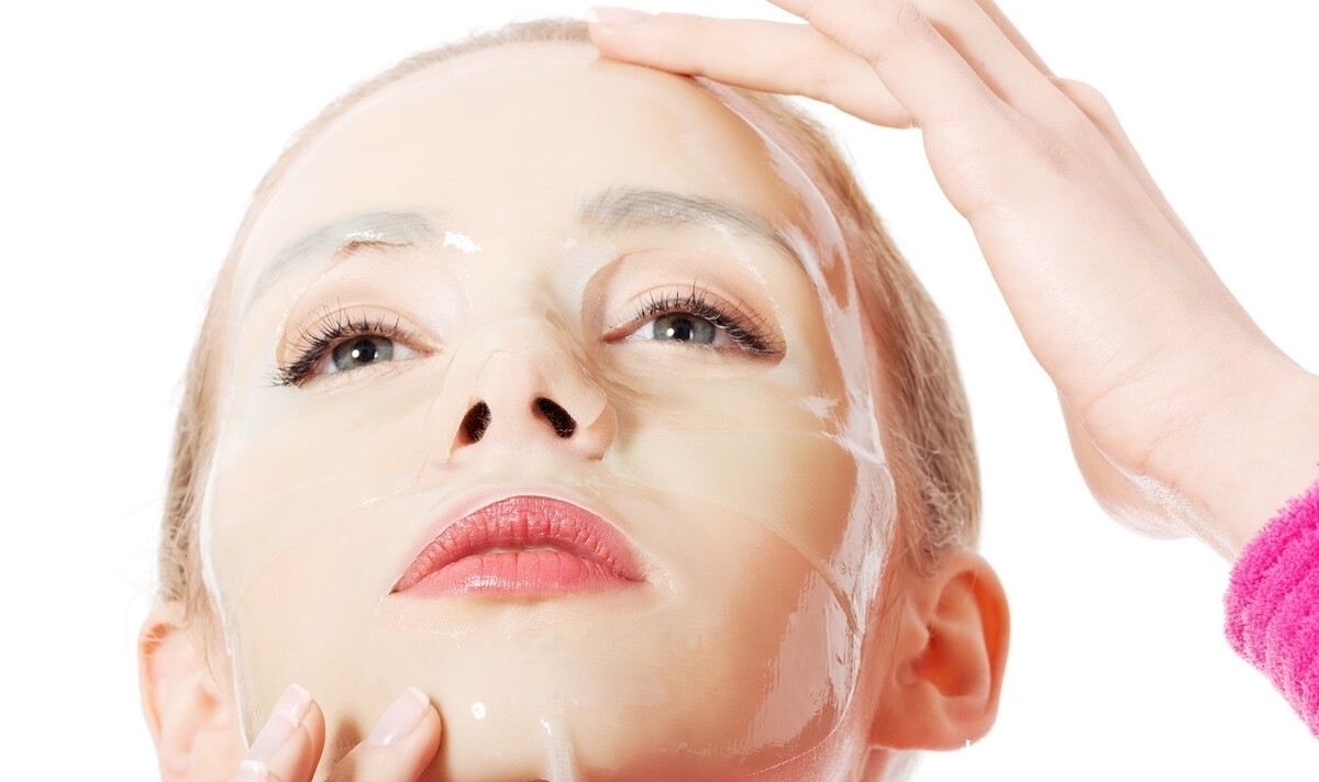 好处|敷面膜不仅滋润肌肤,还有六大好处,爱美的姑娘可别不知道