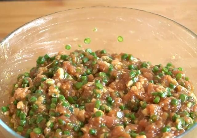 蒸包子,冷水上锅还是热水上锅掌握正确做法,蓬松暄软不塌陷