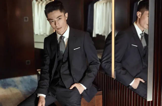 靳东|这4位明星称自己不参加综艺,前三位都做到了,最后一个实力打脸