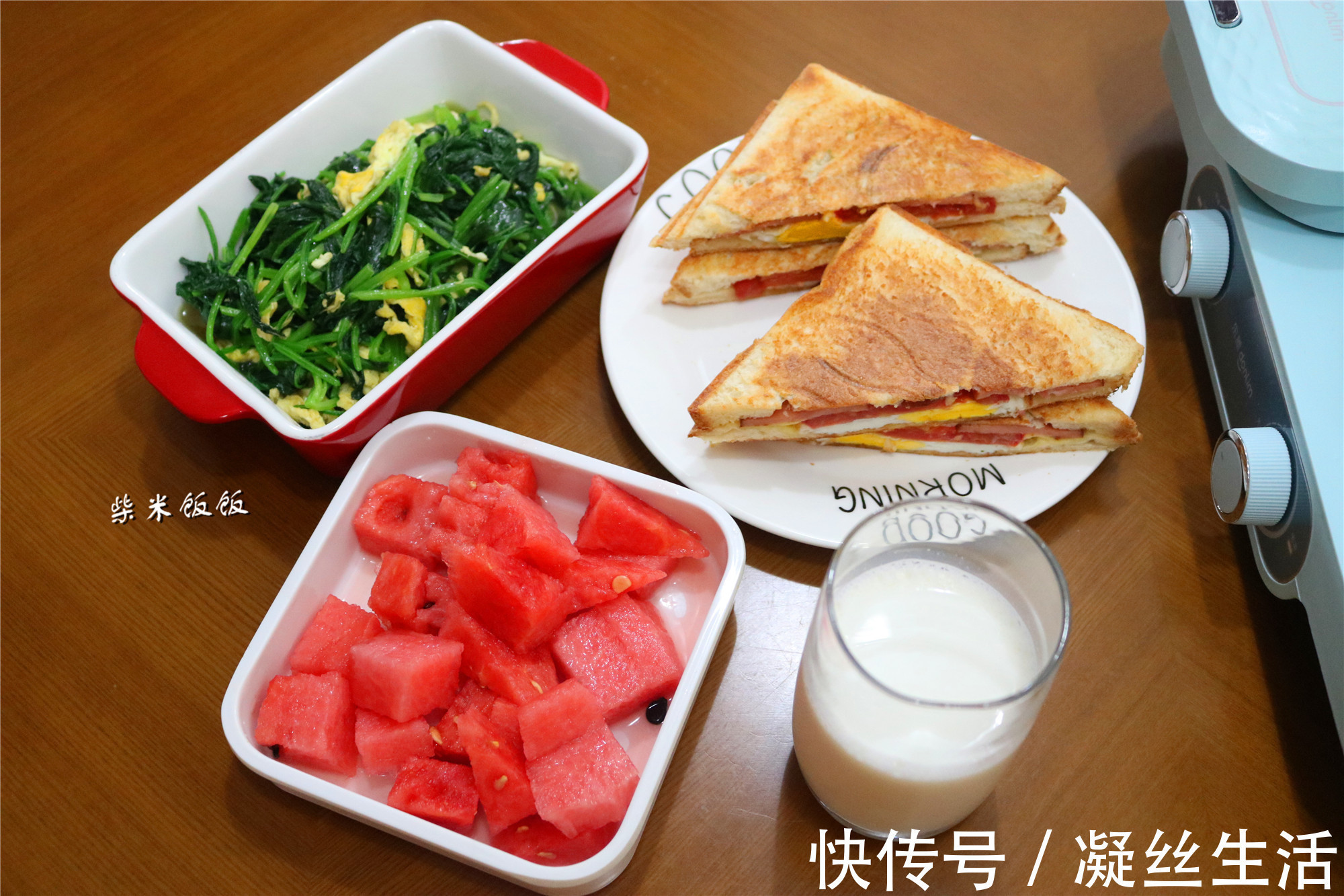 给家人做早餐,我特别用心,一周7天不重样,吃饱吃好再出门