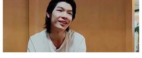 《變形計》史上最壕主人公：衣服全程打馬賽克，貧窮限制我們想象這是為何？