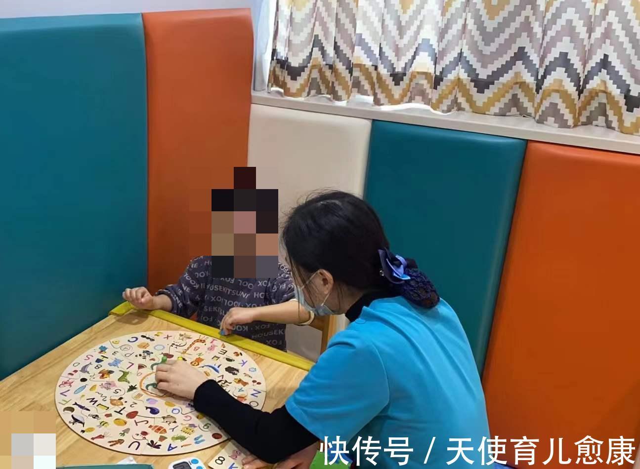 天使讲堂|天使讲堂:怎么正确处理儿童自闭症的行为问题?