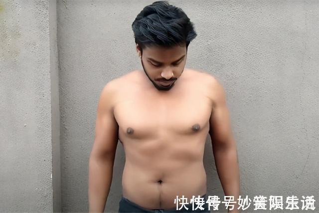 臂屈|小伙尝试做平板支撑,每天坚持做5分钟,坚持1个月看他腹部变化