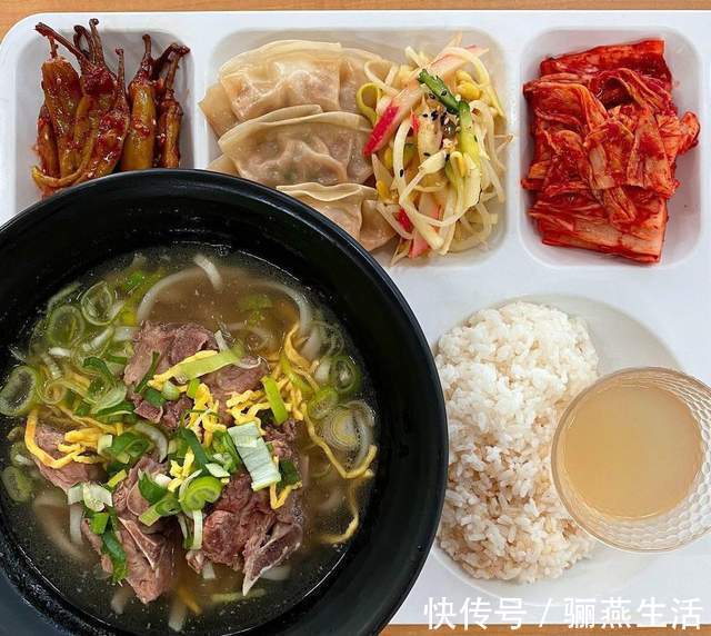 泡菜|看完韩国月子中心的一日三餐,中国网友:天天这么吃确定没问题?