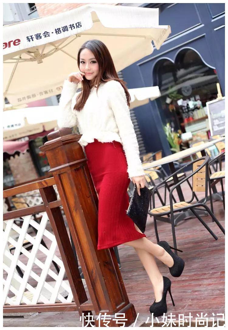 上穿着一|美女一双优雅的拼色尖头高跟鞋让她显高又时尚,带着精致的魅力