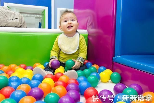 危险|玩蹦床的孩子突然哭喊着脚好痛细数儿童游乐场里隐藏的那些危险