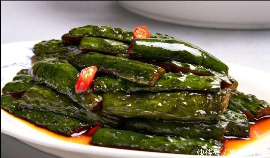 酸爽|老奶奶用了30年的腌黄瓜秘方,口感酸爽,色泽鲜艳,下饭下酒极佳