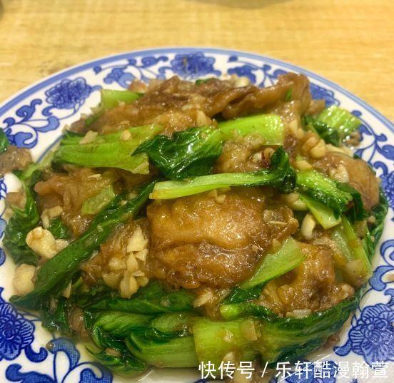 藏在西安巷子深处的家常菜馆,下午5点才开门,有30年前的味道