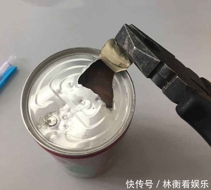 无可|这些“没头脑”的食物包装,哪一种最让你生无可恋我先笑为敬!