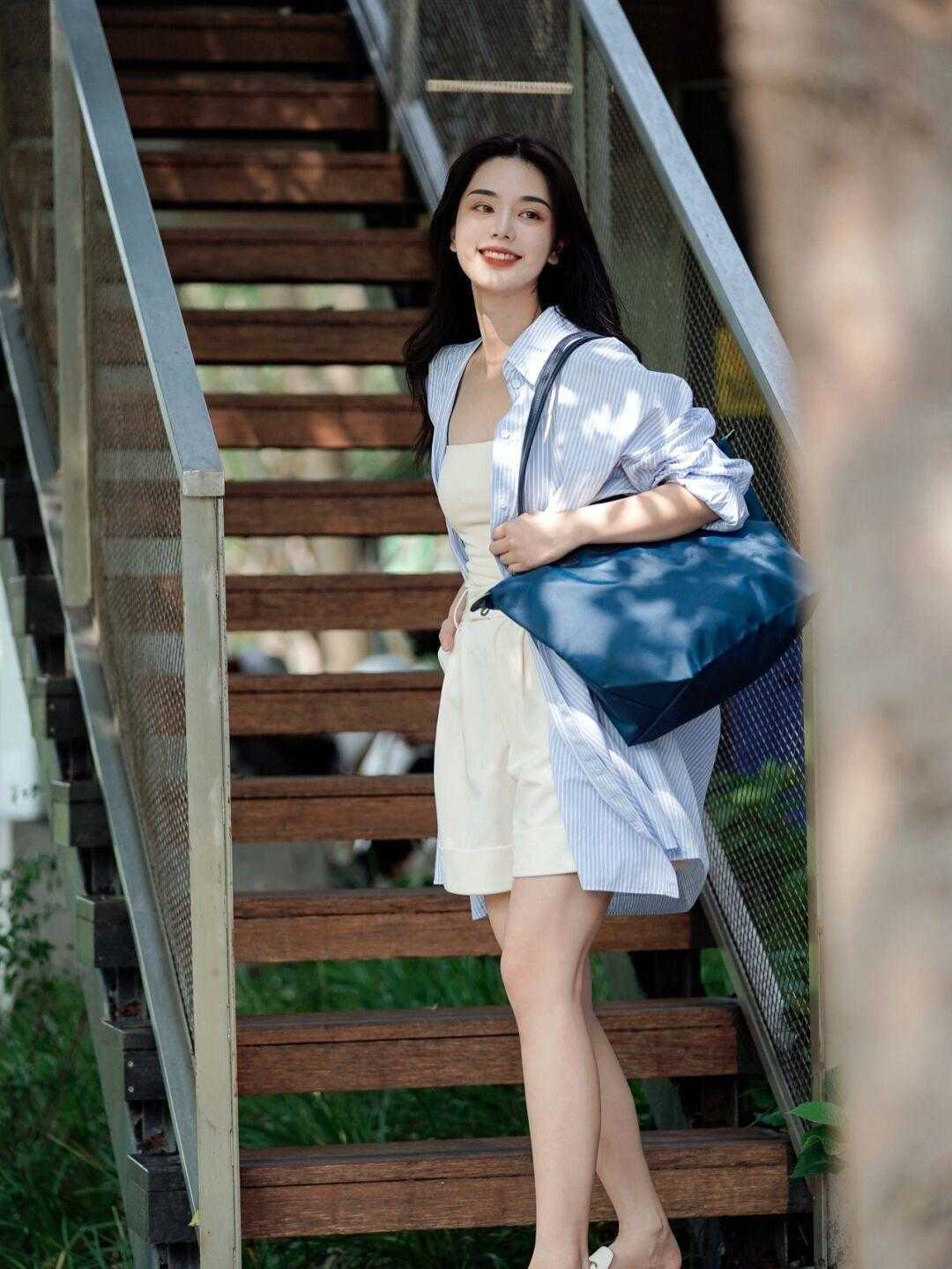 背带裙|这个秋季,让搭配来得更清新一些吧!