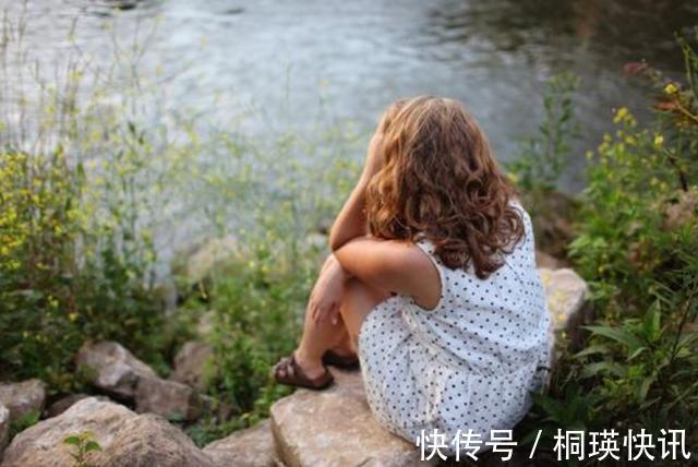 孩子|''妈妈,同桌总是摸我'',妈妈机智的回答,挽救了女儿的一生