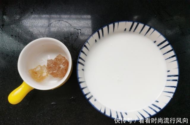 外面卖的玉米汁为什么好喝原来只加清水还不够，分享正确做法