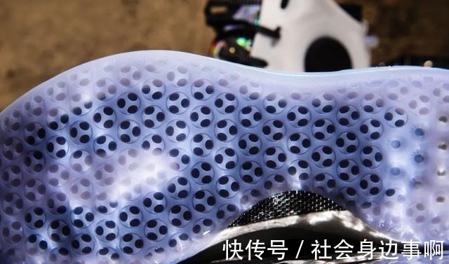 驭帅 除了价格没缺点,TOP1的团队旗舰实战鞋驭帅14有多强!