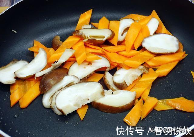 香菇片|它是刮油菜,2元1斤,这样蒸一下,汁清味浓,体重瘦到2位数