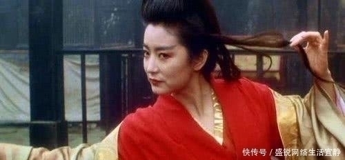 柯镇恶#金庸笔下七大狂人排行榜,第六名扔掉倚天剑,第一名总是被人吊打