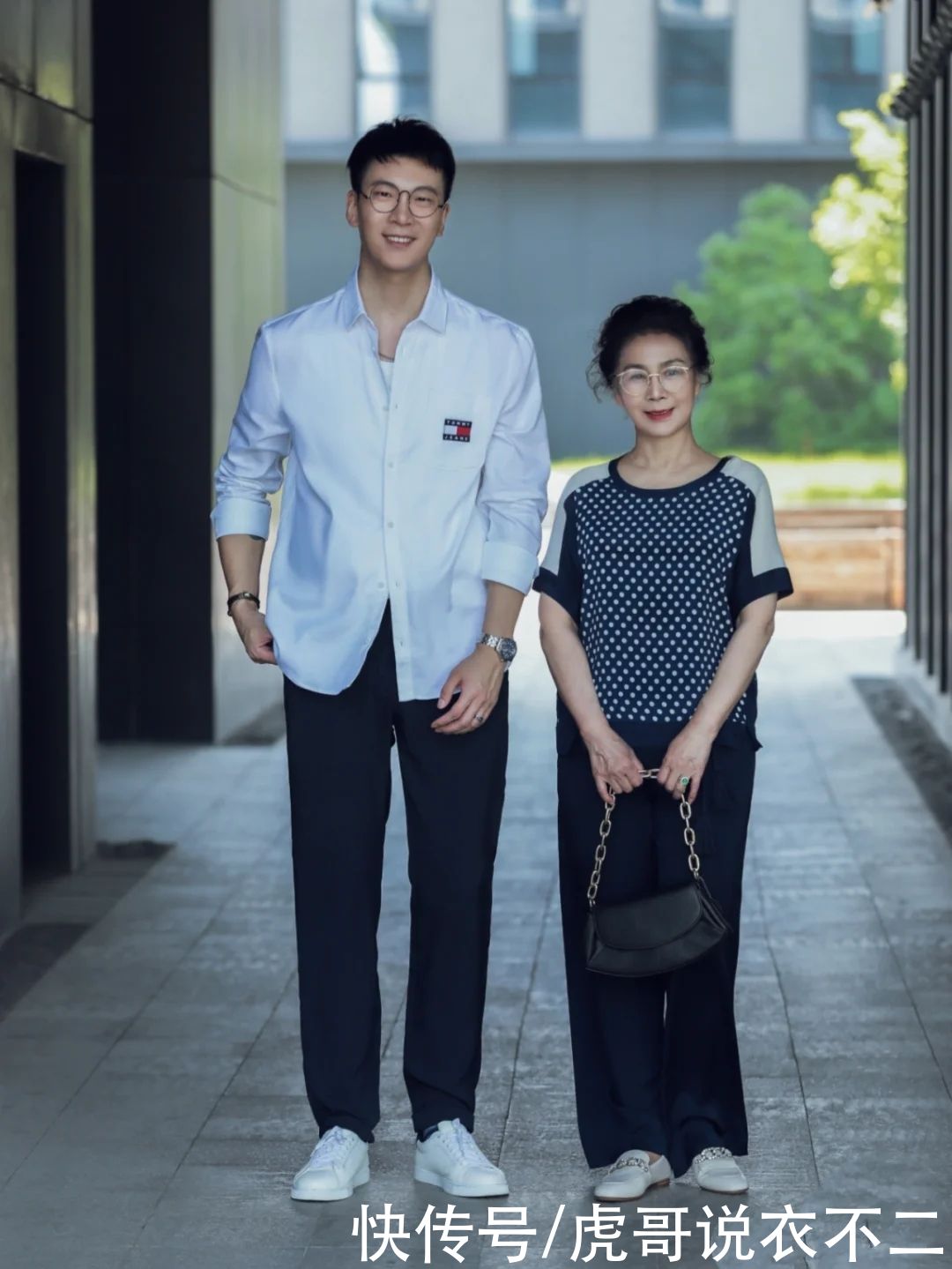 老气|这才是60岁女人该有的穿搭，记住这“四穿四不穿”，美到骨子里