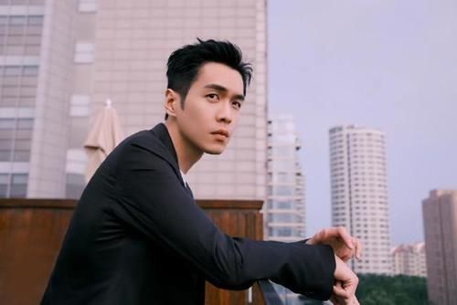 脱口秀|《脱口秀大会》下期要爆!两位重量级嘉宾将登场,网友:熬夜追