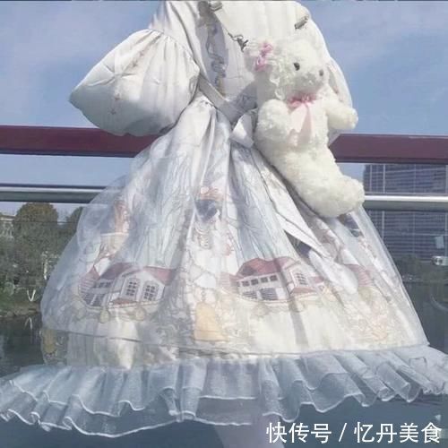 小肚子|女生小肚子鼓鼓像“怀孕”日常坚持这3点,让你悄悄瘦成“A4腰”