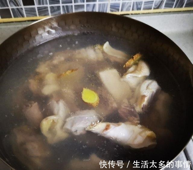 无花果鸡汤,营养丰富,清甜可口