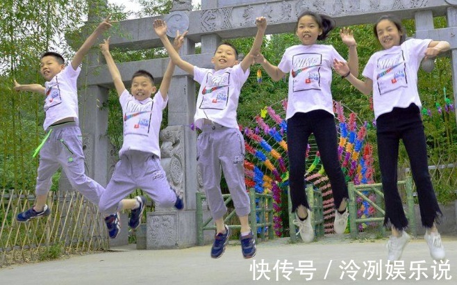 户口|“林”爸爸喜得五胞胎，奶奶随意起名，上户口时，民警直夸好！