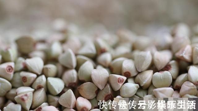 清理血管|高血脂的“劲敌”被找到,并非山楂,若你爱吃,血脂或乖乖降下来