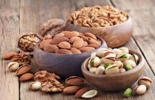 叶酸|患上高血压,不能吃大蒜?医生:想要控血压,4种素食少吃