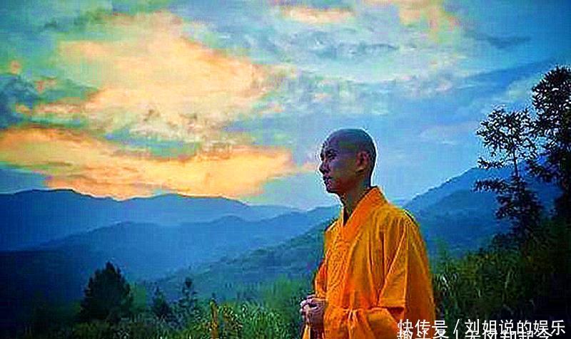 和尚见苍蝇往窗户上撞,写下一首千古名作,短短28字诠释至理人生