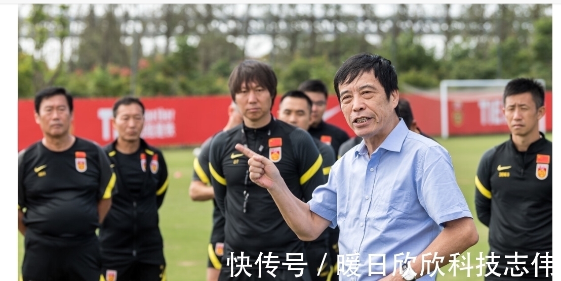 日本|不要干扰李铁,国足两大理由应该放弃死磕日本