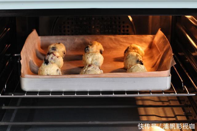 曲奇|自制美味大曲奇,不用裱花嘴,酸甜酥软又简单,一口下去立刻爆浆