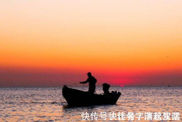 渔夫!郑板桥这首诗充满了浓浓的生活气息,写得很是有趣,值得我们一读