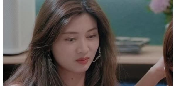 疑孔汝淳“黑歷史”被扒，高中開(kāi)始戀愛(ài)，親密照尺度之大令人咋舌