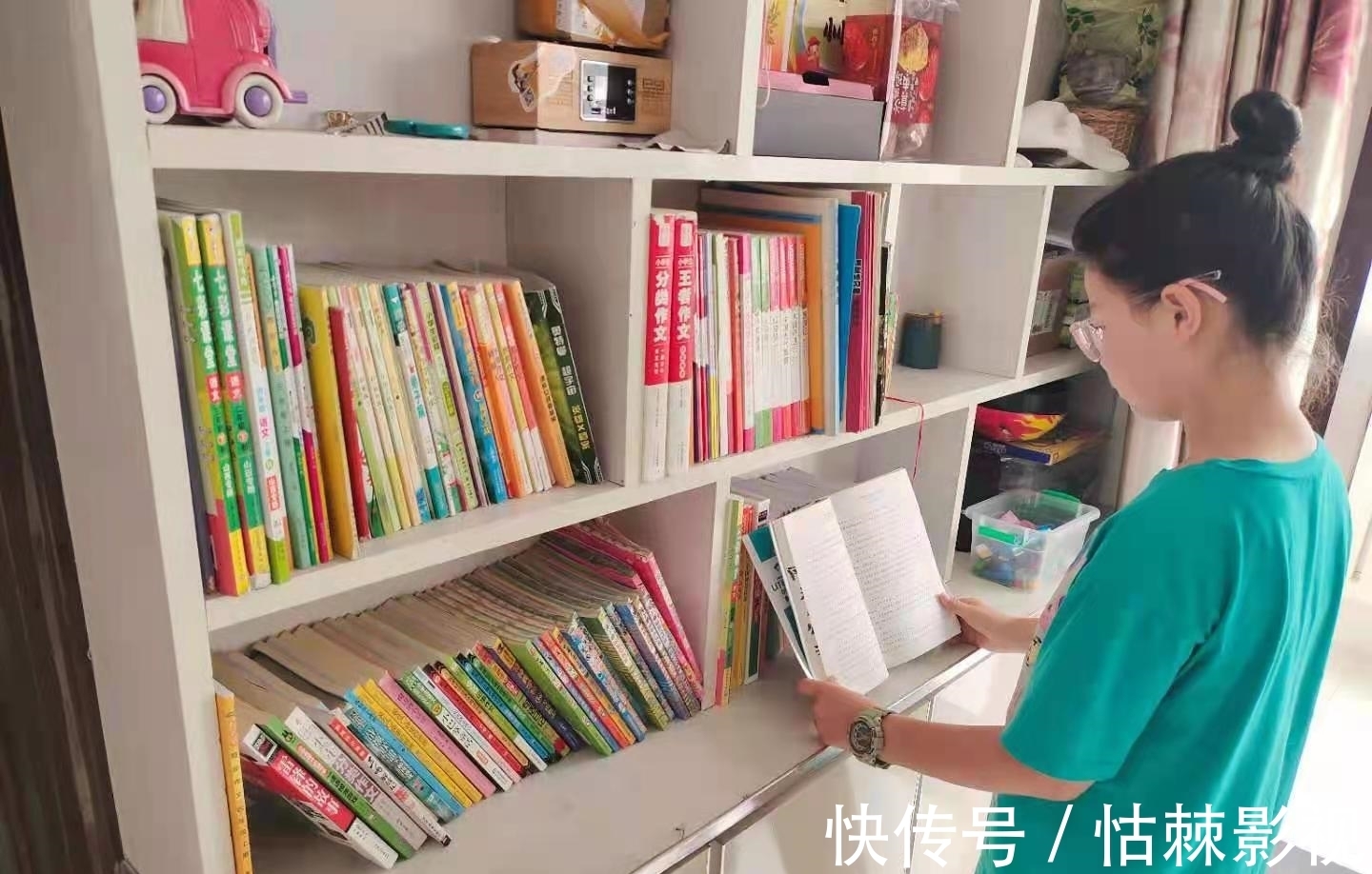 书海|“小书迷”畅游书海假期,点燃阅读兴趣——小店街道李家庄小学