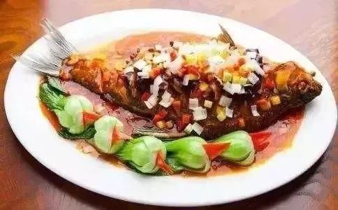 老中医|老中医说:人过70无肉不饱!千万别让“健康饮食=粗茶淡饭”骗了您!