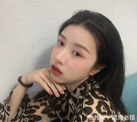 男生最讨厌的3种装扮,女生自以为漂亮,实际low到爆