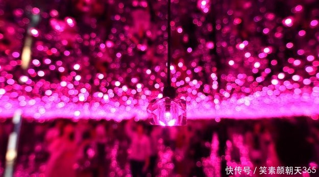 老年|失恋博物馆最让游客感动的不是婚纱,而是一地的车票