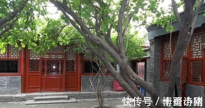 汪恩甲$萧红的未婚夫汪恩甲并不是一个恶少,弃她而去也是另有原因