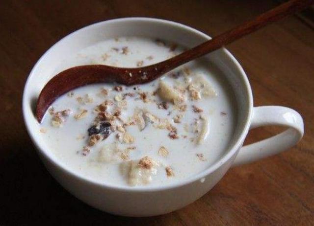 脂肪含量|减肥第一关,首先清宿便!晚上吃3样食物,早上准时上厕所