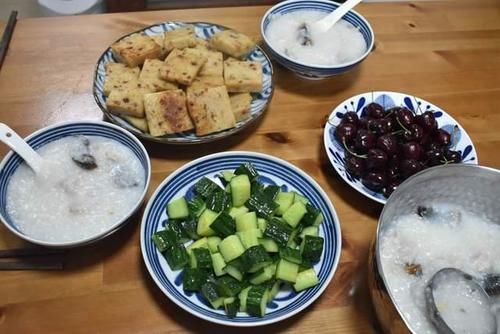  每天早起10分钟给家人做早餐，七天不重样，不精致但好吃又营养