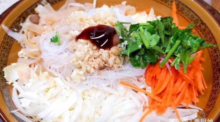 夏季|此食材夏季我常买,低脂低卡高蛋白,烫熟一拌特开胃,热天吃真爽