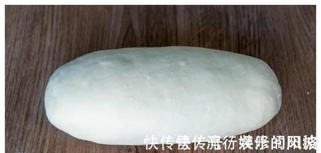 在家做盘丝饼原来这么简单，一卷一叠就搞定，有技巧无难度，真香