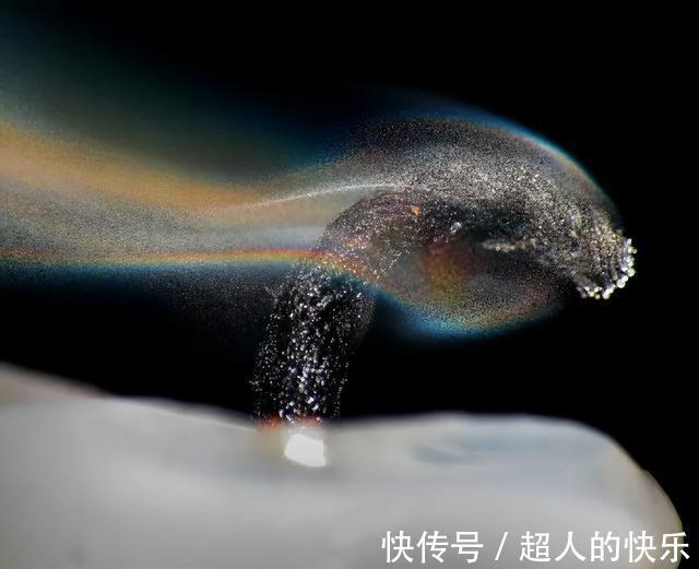 |拍迪士尼烟花翻车现场  冷段子2008